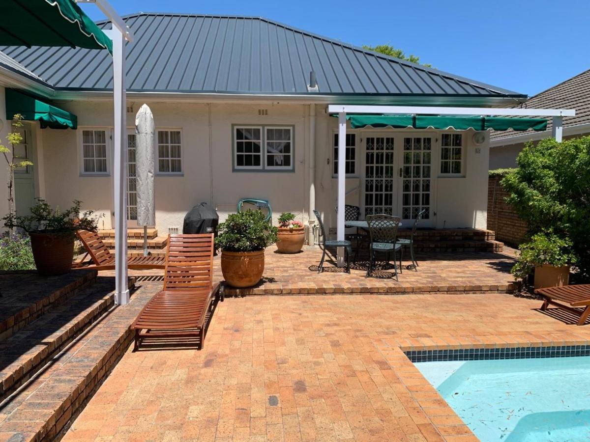 קייפטאון Squirrels Way Cottages מראה חיצוני תמונה