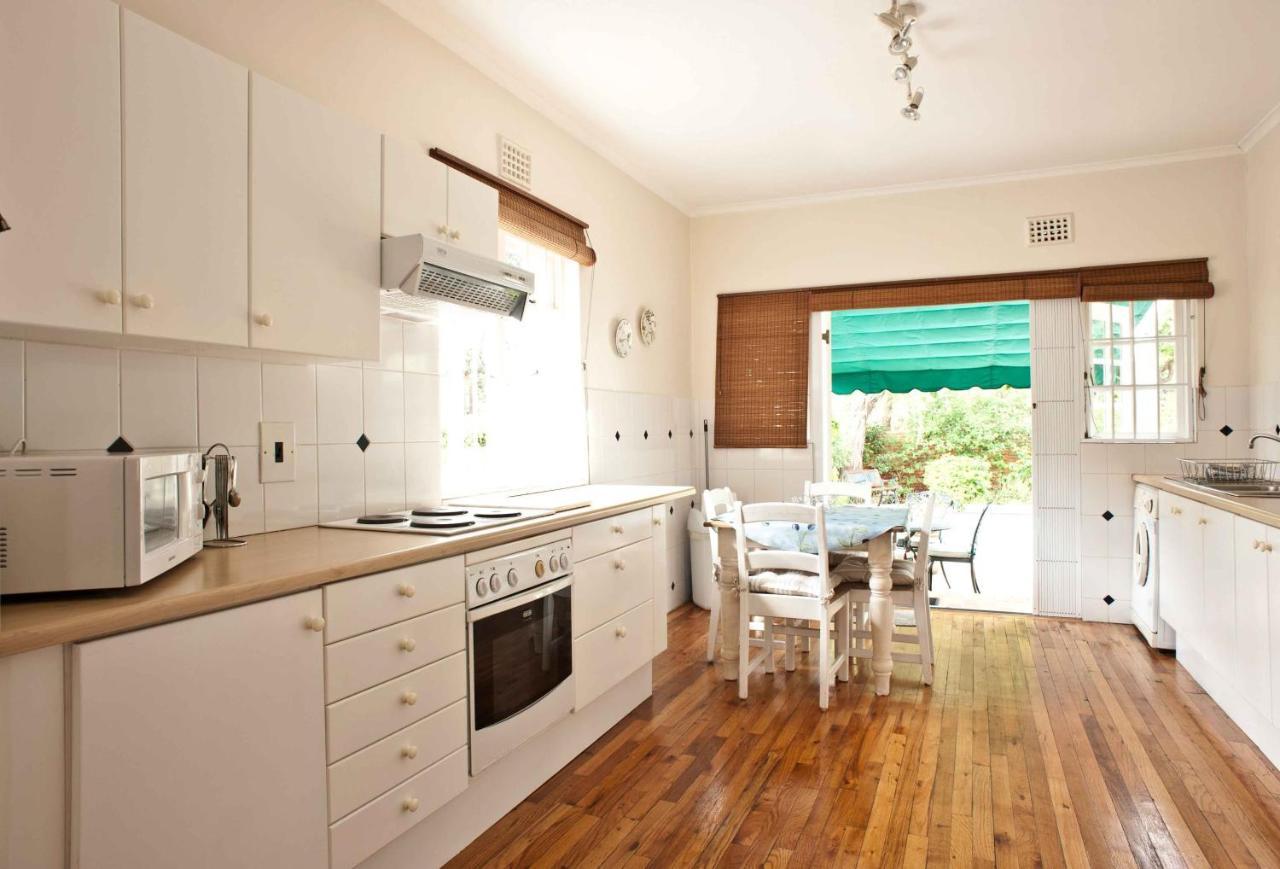 קייפטאון Squirrels Way Cottages מראה חיצוני תמונה